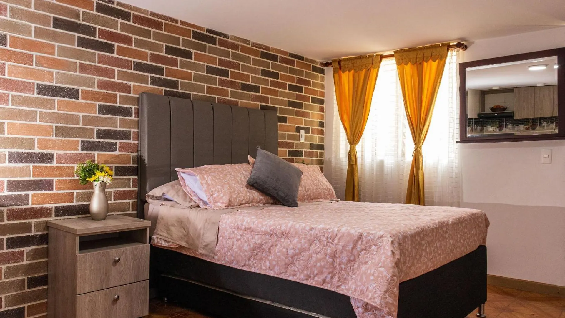 Hospedaje Juandi Medellin Homestay
